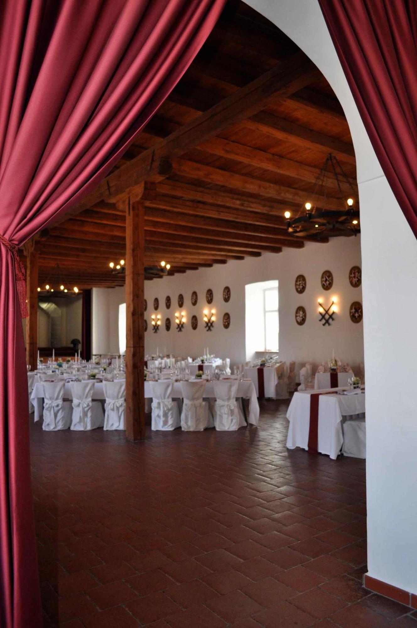 Schlosshotel Mailberg Екстер'єр фото