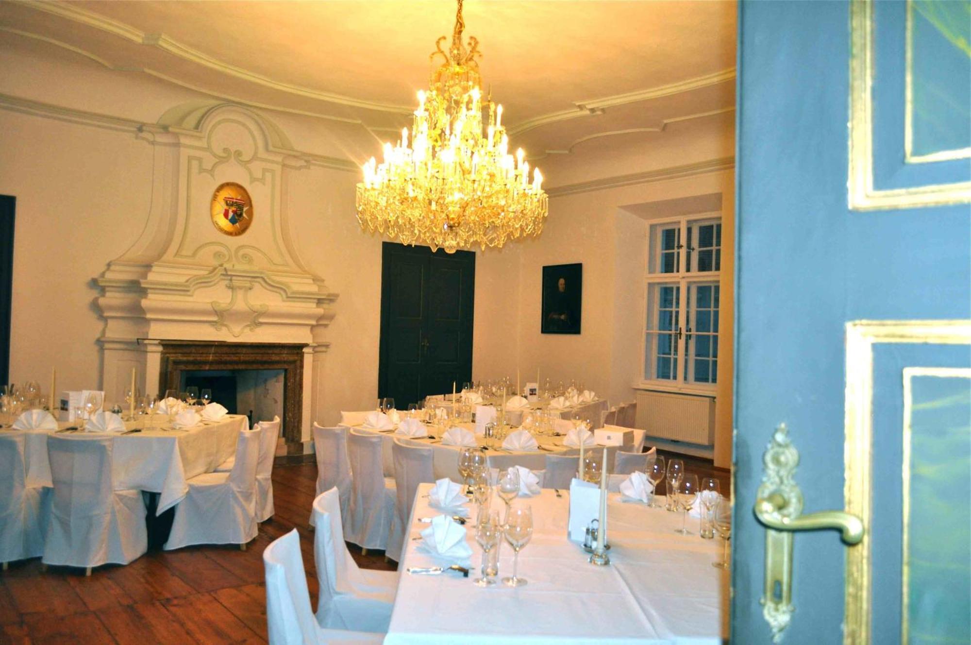 Schlosshotel Mailberg Екстер'єр фото