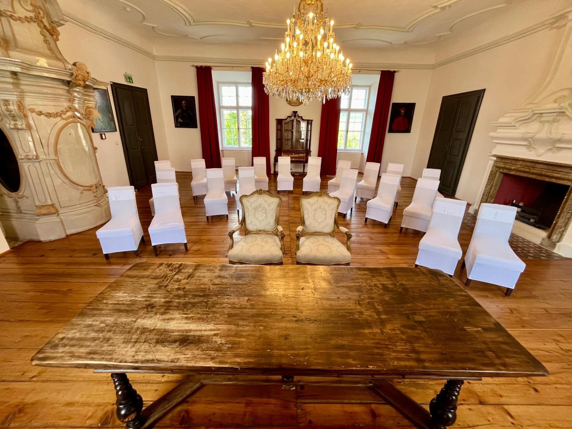 Schlosshotel Mailberg Екстер'єр фото