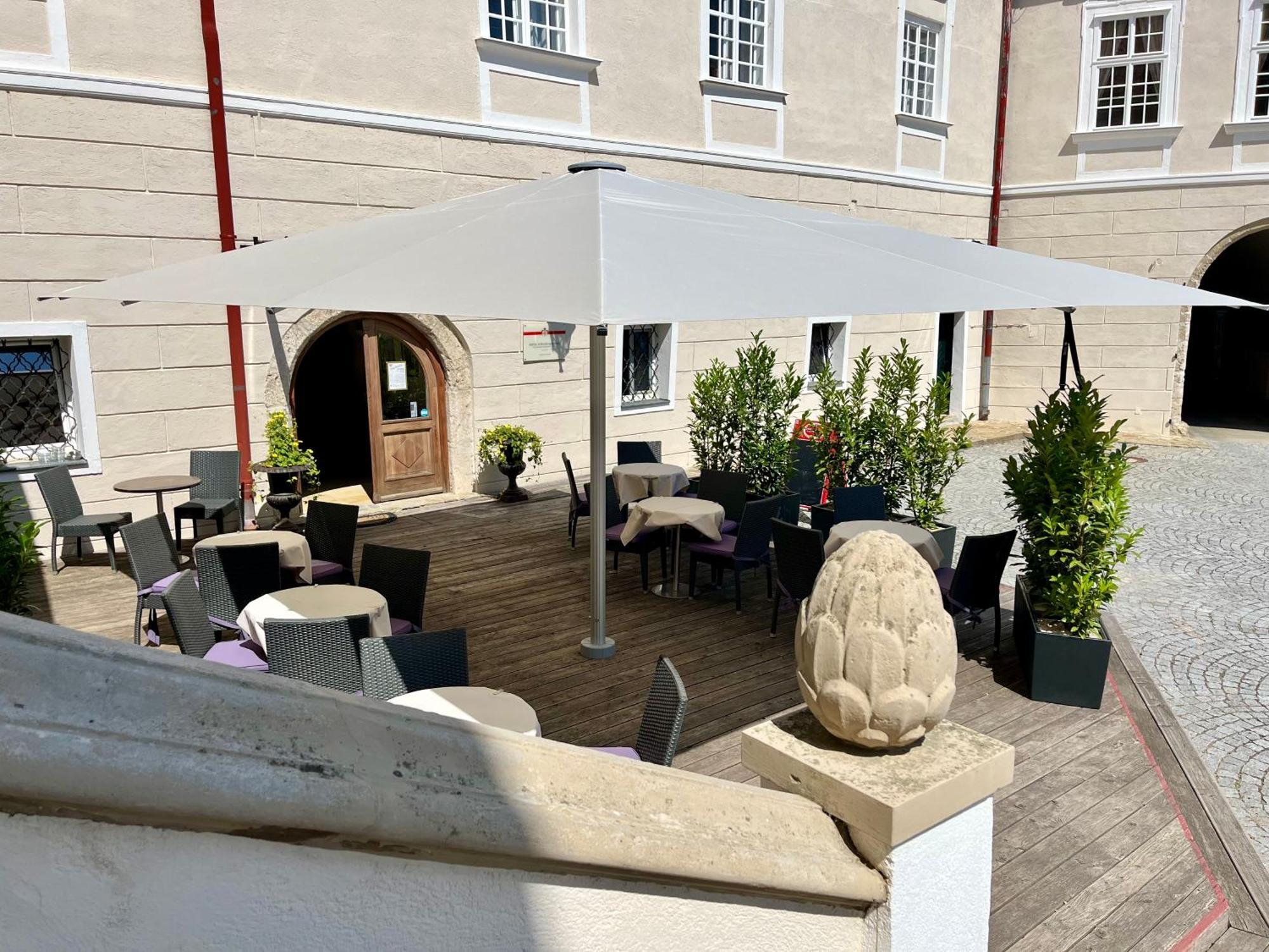 Schlosshotel Mailberg Екстер'єр фото