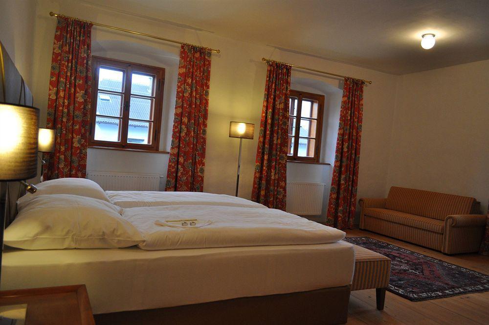Schlosshotel Mailberg Екстер'єр фото